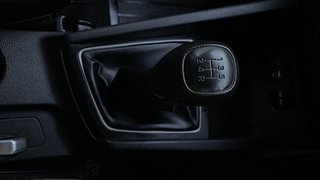Used 2017 Hyundai Elite i20 [2014-2018] Sportz 1.2 Petrol Manual interior GEAR  KNOB VIEW