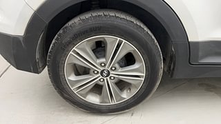 Used 2017 Hyundai Creta [2015-2018] 1.6 SX Plus Auto Petrol Petrol Automatic tyres RIGHT REAR TYRE RIM VIEW