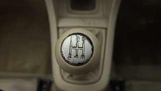 Used 2014 Maruti Suzuki Ertiga [2012-2015] Vxi Petrol Manual interior GEAR  KNOB VIEW