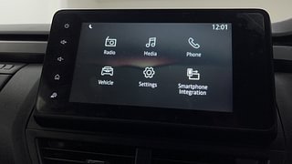 Used 2024 Renault Kiger RXZ AMT Petrol Automatic top_features Integrated (in-dash) music system