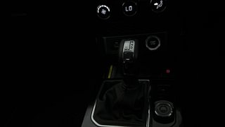 Used 2024 Renault Kiger RXZ AMT Petrol Automatic interior GEAR  KNOB VIEW