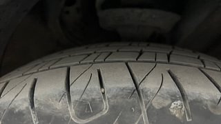 Used 2017 Hyundai Creta [2015-2018] 1.6 SX Plus Auto Petrol Petrol Automatic tyres RIGHT FRONT TYRE TREAD VIEW