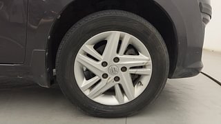 Used 2014 Maruti Suzuki Ertiga [2012-2015] Vxi Petrol Manual tyres RIGHT FRONT TYRE RIM VIEW