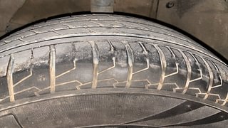 Used 2016 Maruti Suzuki S-Cross [2015-2017] Alpha 1.6 Diesel Manual tyres LEFT FRONT TYRE TREAD VIEW