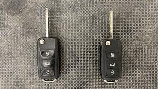 Used 2016 Volkswagen Ameo [2016-2017] Highline 1.5L AT (D) Diesel Automatic extra CAR KEY VIEW