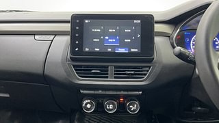 Used 2021 Renault Kiger RXZ 1.0 Turbo MT Petrol Manual interior MUSIC SYSTEM & AC CONTROL VIEW