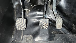 Used 2021 Renault Kiger RXZ 1.0 Turbo MT Petrol Manual interior PEDALS VIEW