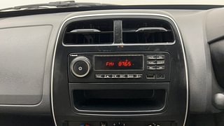 Used 2016 Renault Kwid [2015-2019] RXL Petrol Manual top_features Integrated (in-dash) music system