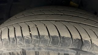 Used 2018 Ford EcoSport [2017-2021] Titanium 1.5L TDCi Diesel Manual tyres RIGHT FRONT TYRE TREAD VIEW