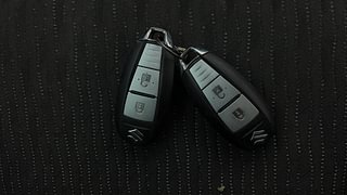 Used 2018 Maruti Suzuki Baleno [2015-2019] Alpha Petrol Petrol Manual extra CAR KEY VIEW