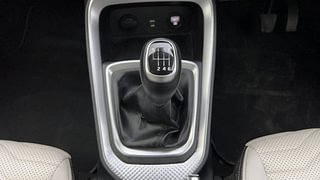 Used 2021 Kia Sonet HTX Plus 1.0 iMT Petrol Manual interior GEAR  KNOB VIEW