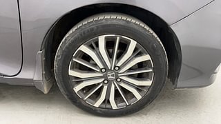 Used 2017 Honda City [2017-2020] VX Petrol Manual tyres RIGHT FRONT TYRE RIM VIEW