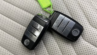 Used 2021 Kia Sonet HTX Plus 1.0 iMT Petrol Manual extra CAR KEY VIEW
