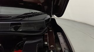 Used 2022 Renault Kiger RXZ Turbo CVT Petrol Automatic engine ENGINE LEFT SIDE HINGE & APRON VIEW