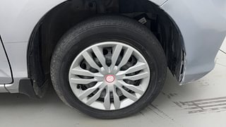 Used 2019 honda Amaze 1.2 S i-VTEC CNG (Outside Fitted) Petrol+cng Manual tyres RIGHT FRONT TYRE RIM VIEW