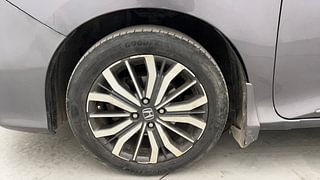 Used 2017 Honda City [2017-2020] VX Petrol Manual tyres LEFT FRONT TYRE RIM VIEW