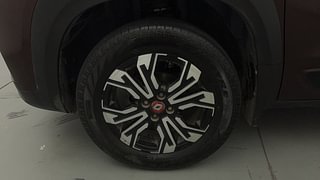Used 2022 Renault Kiger RXZ Turbo CVT Petrol Automatic tyres LEFT FRONT TYRE RIM VIEW