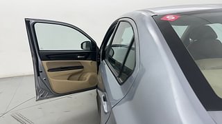 Used 2019 honda Amaze 1.2 S i-VTEC CNG (Outside Fitted) Petrol+cng Manual interior LEFT FRONT DOOR OPEN VIEW