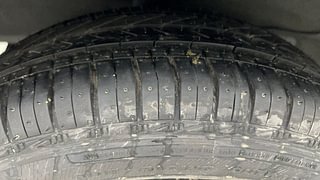 Used 2021 Hyundai New Santro 1.1 Sportz AMT Petrol Automatic tyres RIGHT REAR TYRE TREAD VIEW