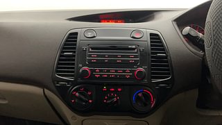 Used 2010 Hyundai i20 [2008-2012] Magna 1.2 Petrol Manual interior MUSIC SYSTEM & AC CONTROL VIEW