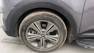 Used 2017 Hyundai Creta [2015-2018] 1.6 SX Plus Auto Petrol Petrol Automatic tyres LEFT FRONT TYRE RIM VIEW