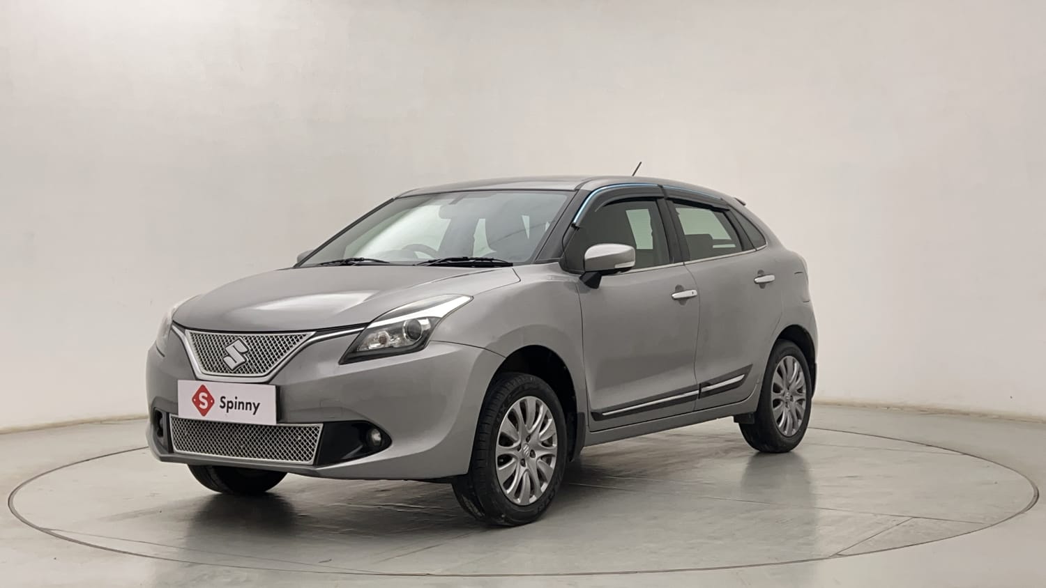 LEFT FRONT CORNER VIEW