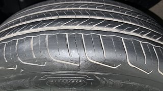 Used 2021 Nissan Magnite XL Petrol Manual tyres LEFT FRONT TYRE TREAD VIEW