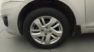 Used 2012 Maruti Suzuki Swift Dzire ZXI Petrol Manual tyres LEFT FRONT TYRE RIM VIEW