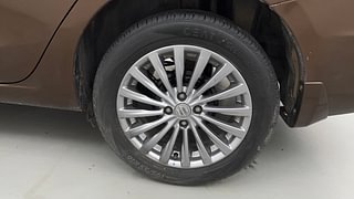 Used 2017 maruti-suzuki Ciaz Alpha Petrol Petrol Manual tyres LEFT REAR TYRE RIM VIEW