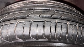 Used 2013 Honda Brio [2011-2016] S MT Petrol Manual tyres LEFT FRONT TYRE TREAD VIEW