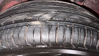 Used 2013 Honda Brio [2011-2016] S MT Petrol Manual tyres LEFT REAR TYRE TREAD VIEW