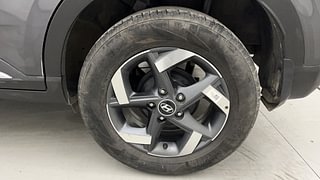 Used 2021 Hyundai Venue [2019-2022] SX 1.0  Turbo Petrol Manual tyres LEFT REAR TYRE RIM VIEW