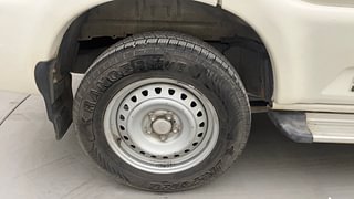 Used 2017 Mahindra Scorpio [2014-2017] S4 Plus Diesel Manual tyres RIGHT REAR TYRE RIM VIEW