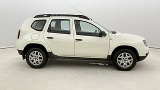 Used 2016 Renault Duster [2015-2019] 85 PS RxE 4X2 MT Diesel Manual exterior RIGHT SIDE VIEW