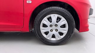 Used 2013 Honda Brio [2011-2016] S MT Petrol Manual tyres RIGHT FRONT TYRE RIM VIEW