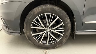 Used 2021 Volkswagen Vento Highline 1.0L TSI Petrol Automatic tyres LEFT FRONT TYRE RIM VIEW