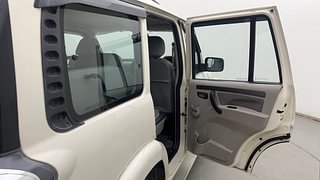 Used 2017 Mahindra Scorpio [2014-2017] S4 Plus Diesel Manual interior RIGHT REAR DOOR OPEN VIEW