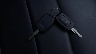 Used 2022 Renault Kwid 1.0 RXT AMT SCE Petrol Automatic extra CAR KEY VIEW