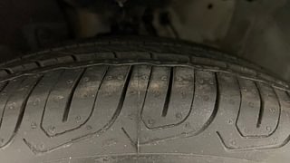 Used 2015 Honda City [2014-2017] VX Petrol Manual tyres LEFT FRONT TYRE TREAD VIEW