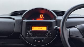 Used 2020 Maruti Suzuki S-Presso VXI O AMT Petrol Automatic top_features Integrated (in-dash) music system