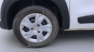 Used 2022 Renault Kwid 1.0 RXT AMT SCE Petrol Automatic tyres LEFT FRONT TYRE RIM VIEW