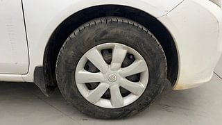 Used 2012 Nissan Sunny [2011-2014] XE Petrol Manual tyres RIGHT FRONT TYRE RIM VIEW