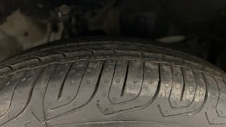 Used 2015 Honda City [2014-2017] VX Petrol Manual tyres RIGHT FRONT TYRE TREAD VIEW