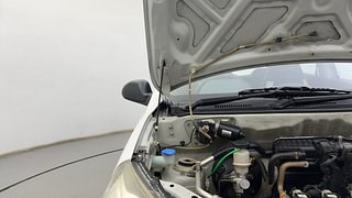 Used 2018 Maruti Suzuki Alto 800 [2016-2019] Vxi Petrol Manual engine ENGINE RIGHT SIDE HINGE & APRON VIEW