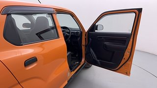 Used 2020 Maruti Suzuki S-Presso VXI O AMT Petrol Automatic interior RIGHT FRONT DOOR OPEN VIEW