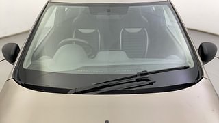 Used 2019 Renault Kwid [2015-2019] RXT Opt Petrol Manual exterior FRONT WINDSHIELD VIEW