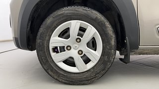 Used 2019 Renault Kwid [2015-2019] RXT Opt Petrol Manual tyres LEFT FRONT TYRE RIM VIEW