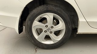 Used 2015 Honda City [2014-2017] VX Petrol Manual tyres RIGHT REAR TYRE RIM VIEW