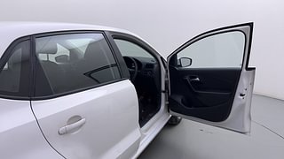Used 2018 Volkswagen Polo [2018-2022] Comfortline 1.0L (P) Petrol Manual interior RIGHT FRONT DOOR OPEN VIEW