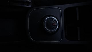 Used 2022 Renault Kwid 1.0 RXT AMT SCE Petrol Automatic interior GEAR  KNOB VIEW